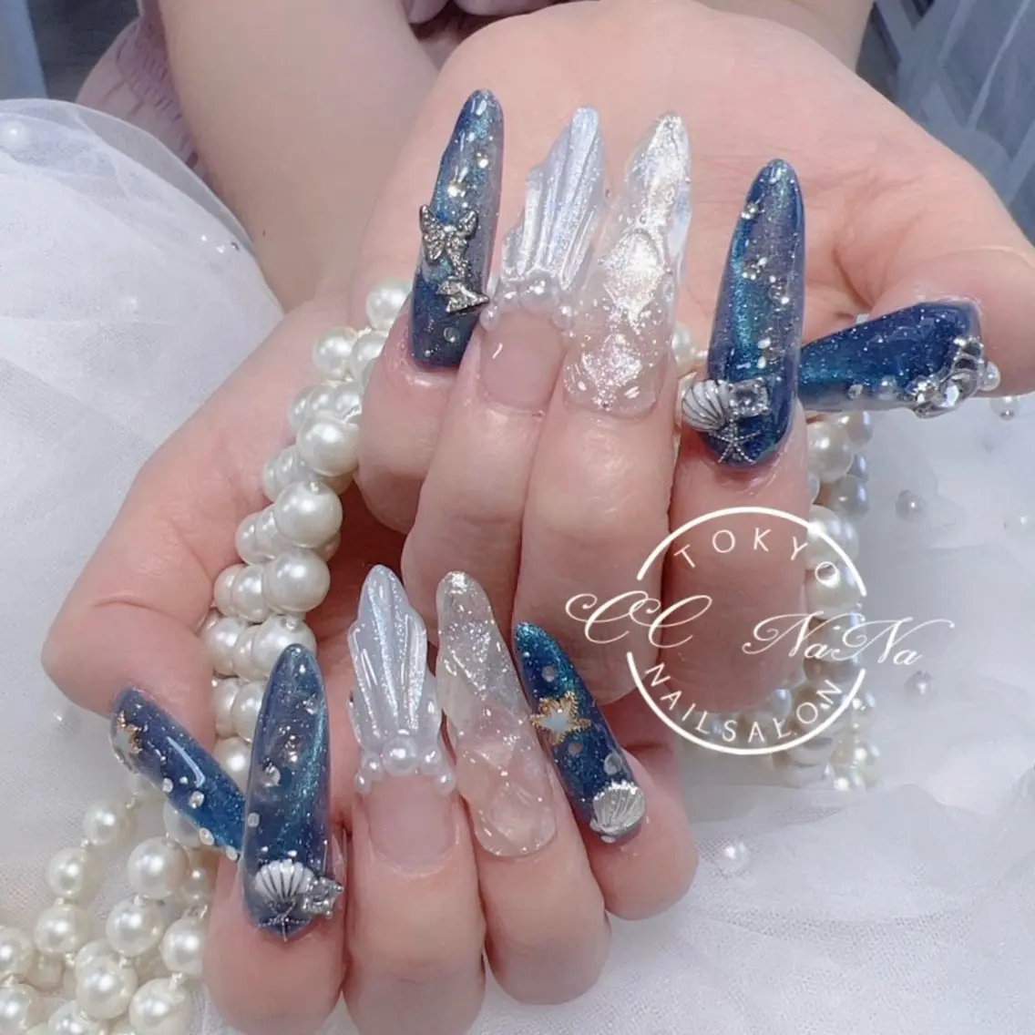 ネイル 夏ネイル ハンドネイル 💎CC・NaNa 韓国風ネイル🌙Cのネイルデザイン