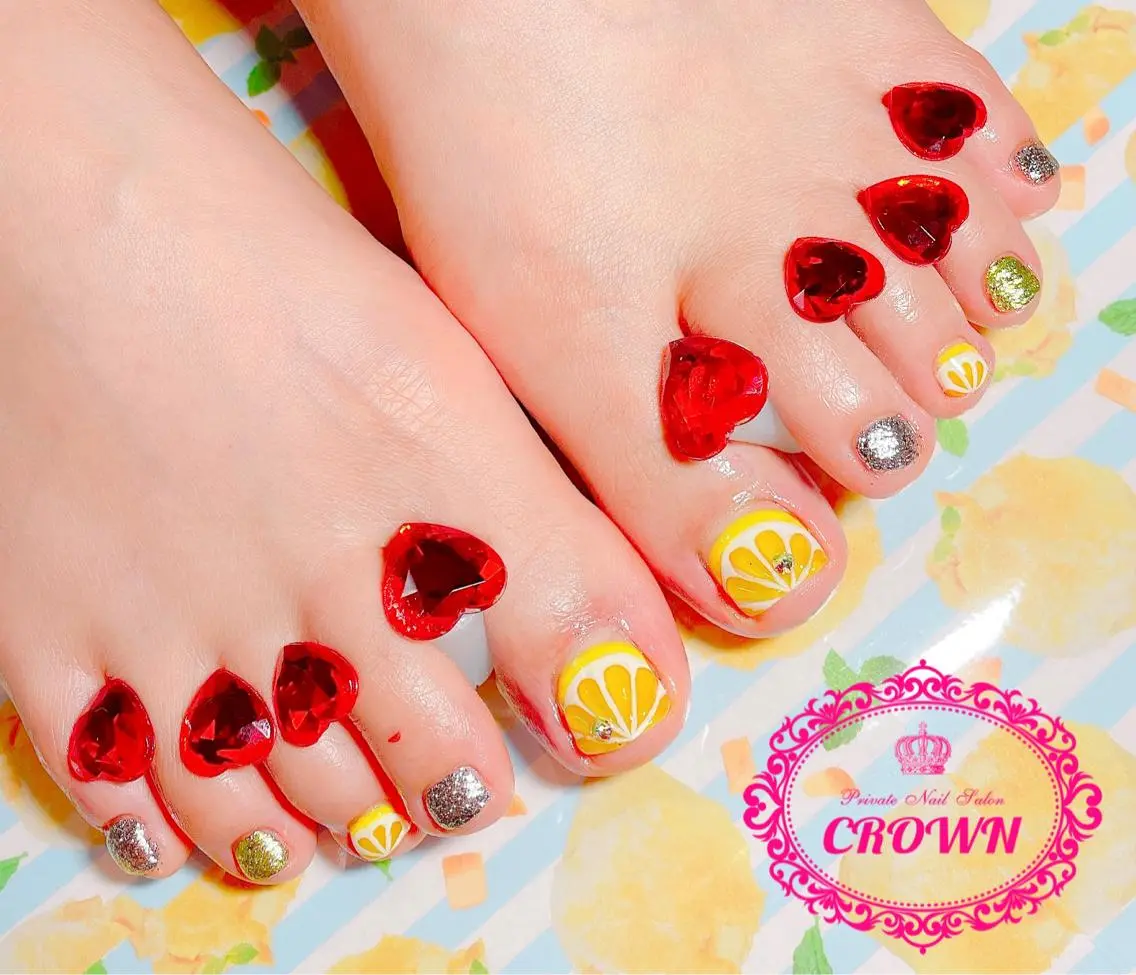 ネイル CROWN プライベートサロンのネイルデザイン