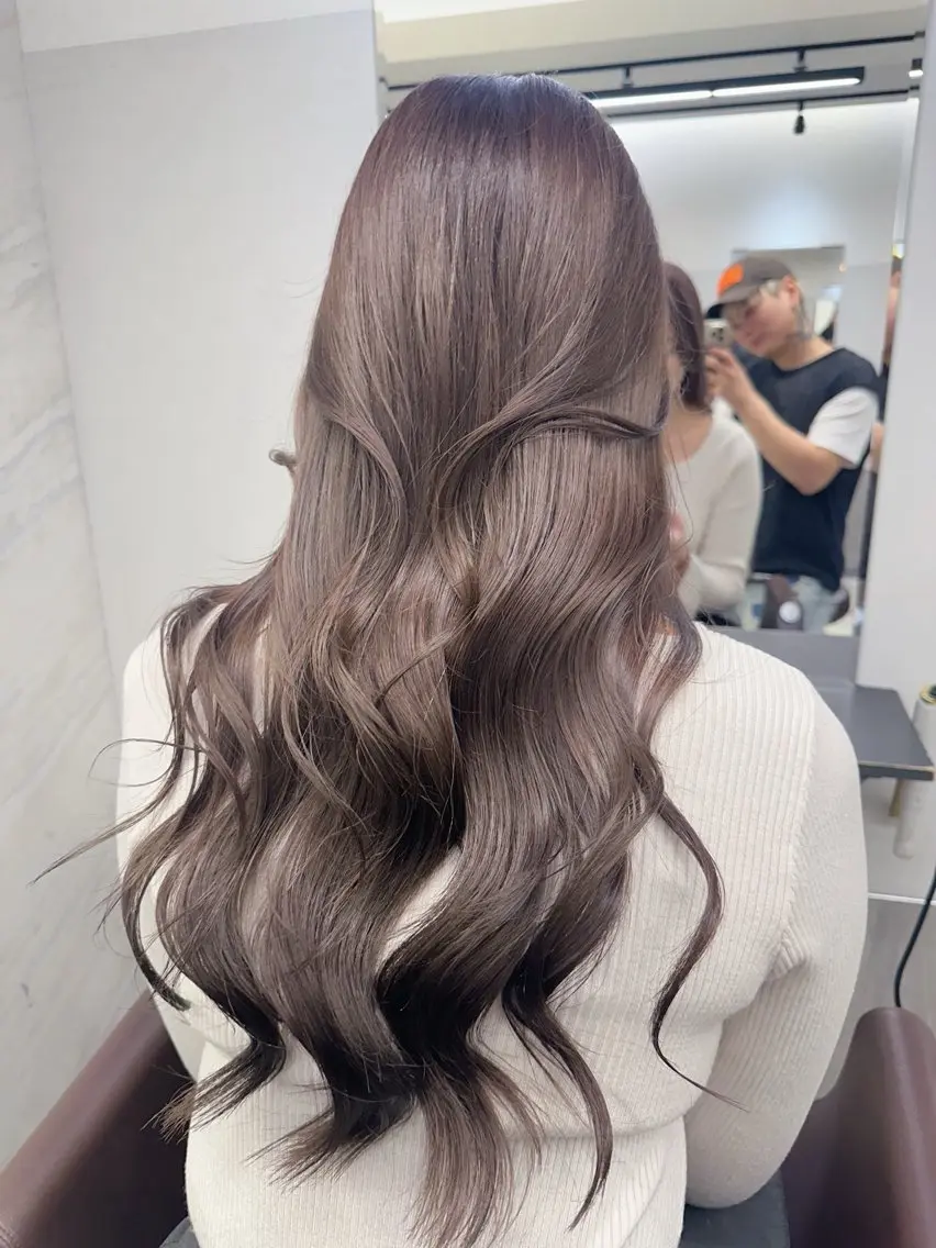 ロング カラー グレージュ ラベンダーカラー ラベンダーグレージュ ラベンダーグレー AiM エイム　韓国レイヤーのヘアスタイル