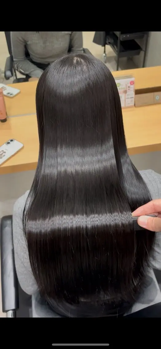 セミロング カラー アクアカラー ケアカラー 髪質改善 トリートメント カット ヘアカラー トリートメント 髪質改善ヘアケア 艶髪特化/上田のヘアスタイル