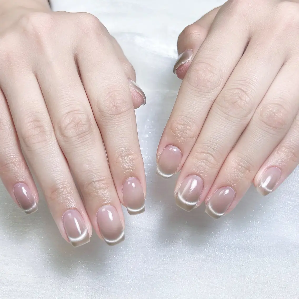 ネイル フレンチネイル マグネットネイル マグネットフレンチ Nail salon 木にいるのネイルデザイン