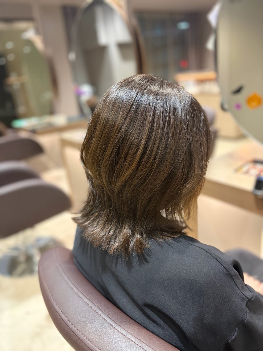 ミディアム レイヤーカット ウルフカット ウルフレイヤー カット ヘアカラー ショコララテ🩵 このか 🩵のヘアスタイル
