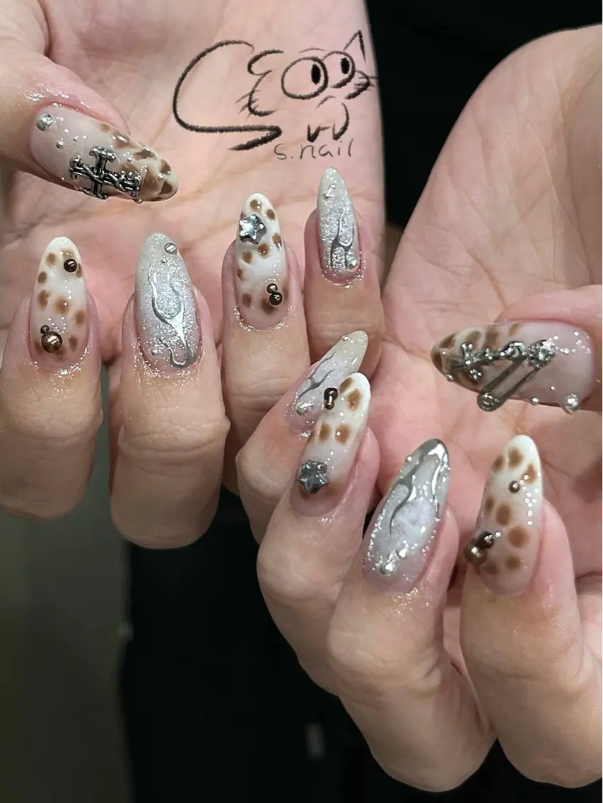 ネイル チークネイル フレンチネイル グラデーション マグネットネイル ワンカラーネイル S.nail _のネイルデザイン