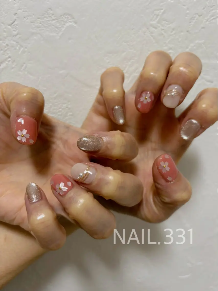 ネイル Nail 331のネイルデザイン