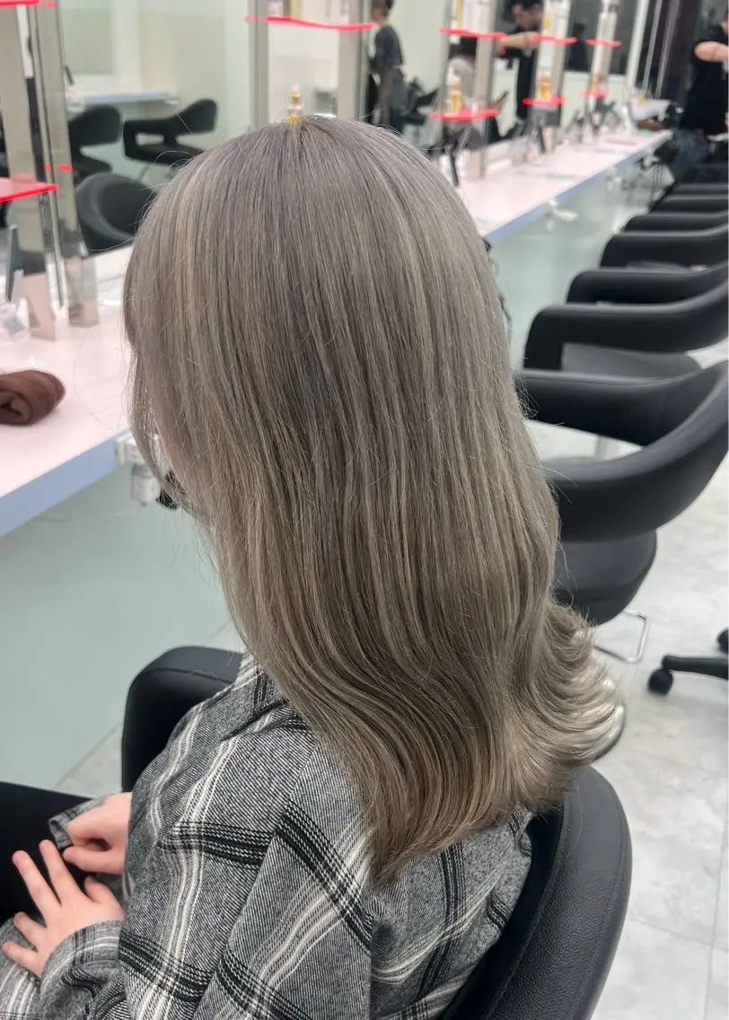カラー ヘアカラー トリートメント ダブルカラー特化✨ /透明感カラーゆりあのヘアスタイル