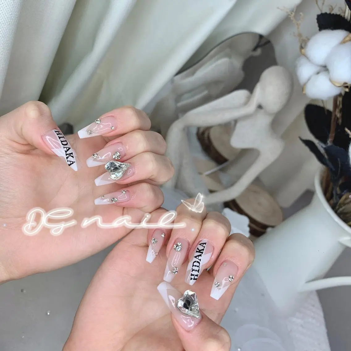 ネイル ハンドネイル DG nailのネイルデザイン