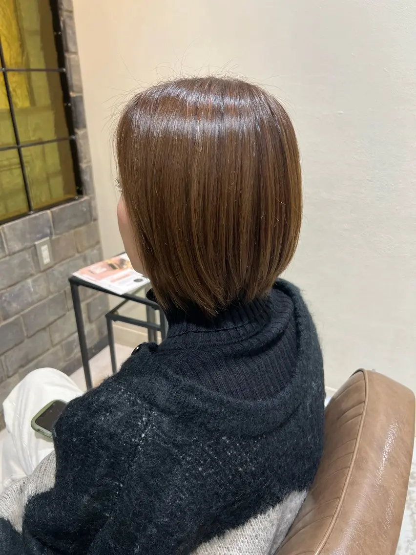 イルミナカラー➕髪質改善トリートメント(シャンプーブロー込み)の写真
