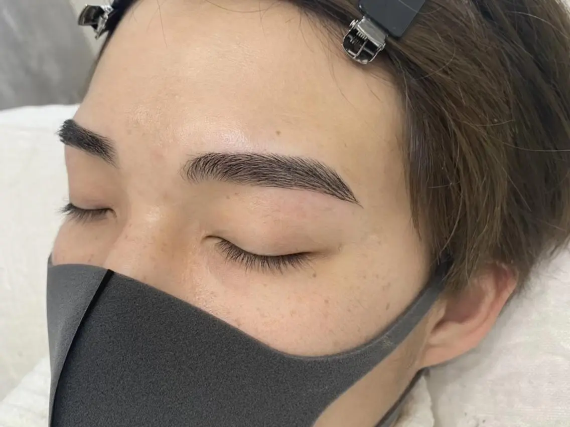 アイブロウ メンズアイブロウ ワックス脱毛 眉カット その他(アイブロウ) エルフ 伊藤愛莉のマツエク・マツパデザイン