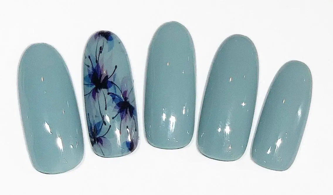 ネイル sis nail 梅田 あい子のネイルデザイン
