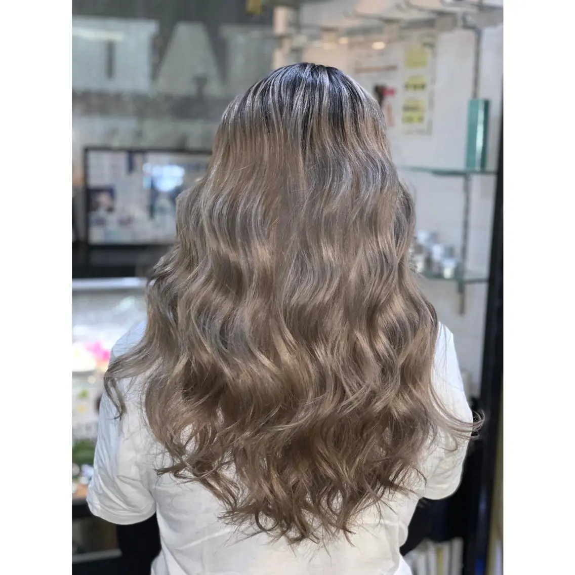 カラー ヘアカラー トリートメント 韓国カラー/エクステ carryのヘアスタイル