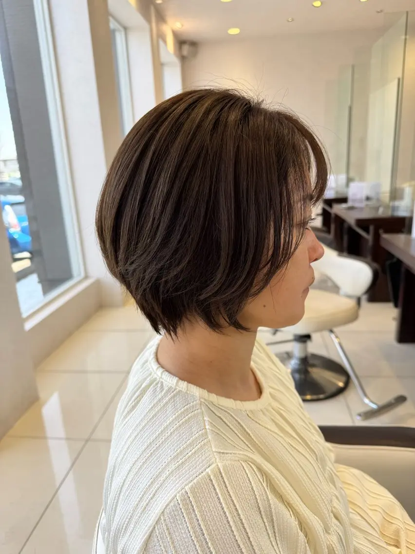 【白髪ぼかしブリーチなし】カット＋イルミナ/アドミオカラー 5stepトリートメントの写真