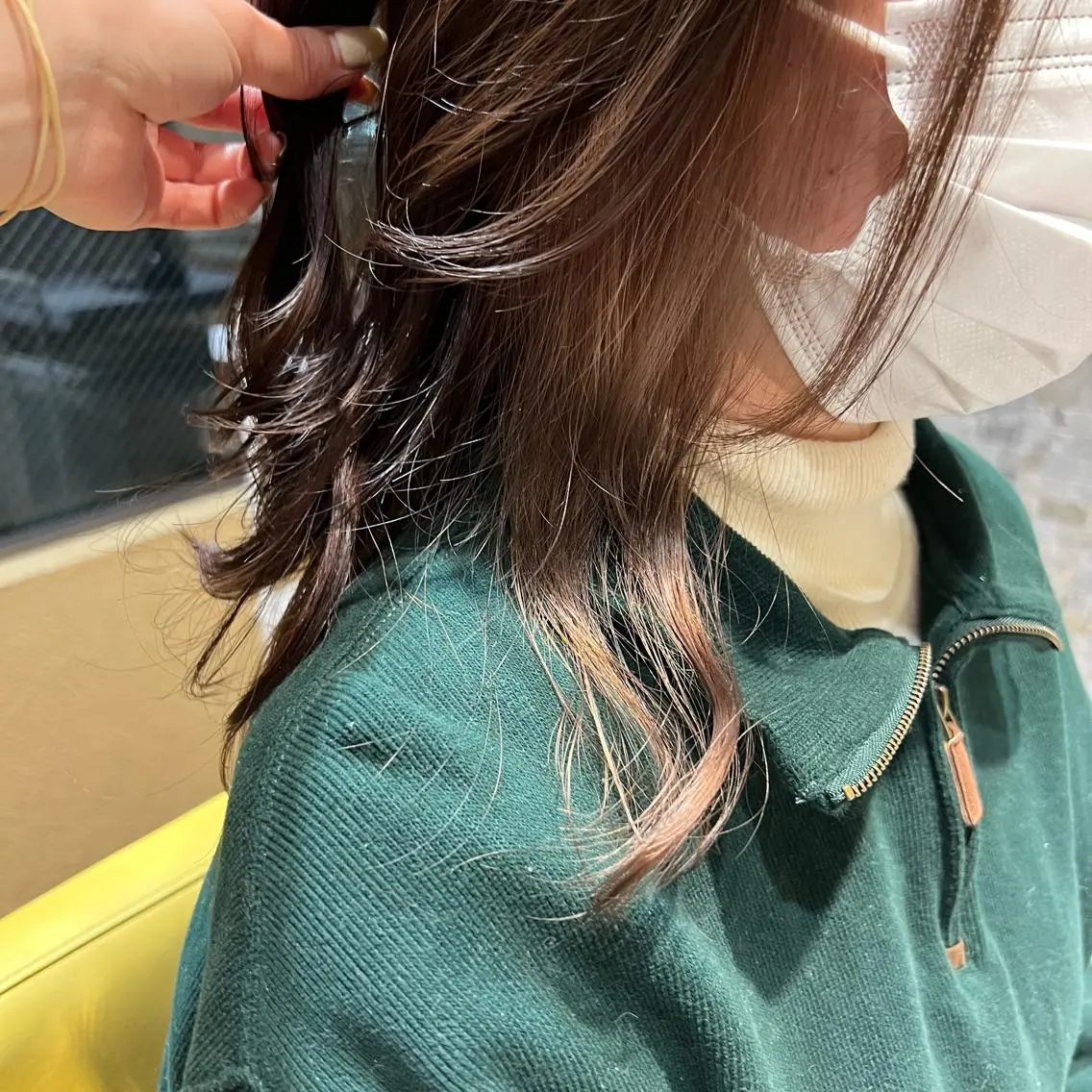 カラー ベージュカラー ブラウンカラー インナーカラー 平山 美緒のヘアスタイル