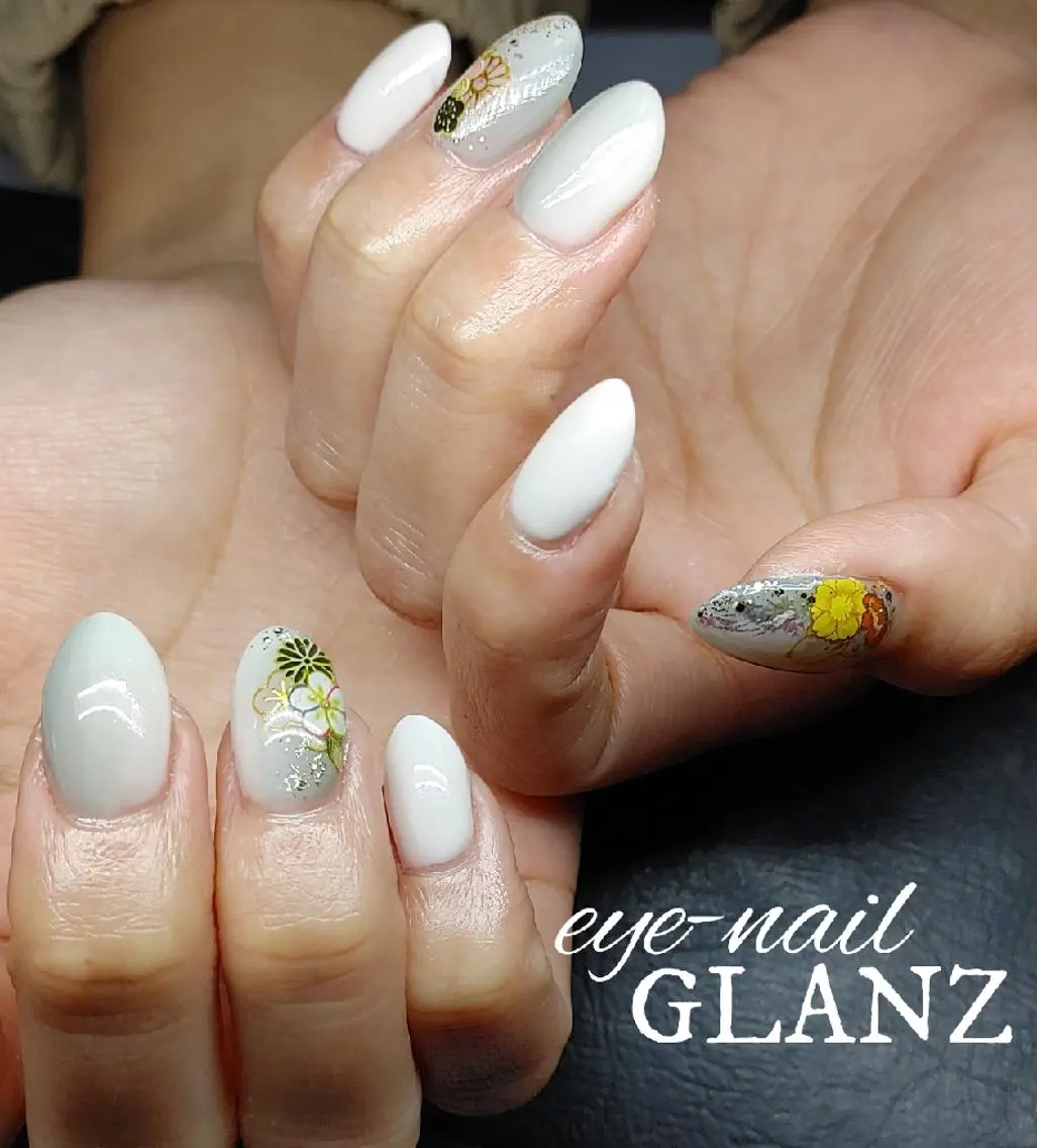 ネイル 沖縄市美原NAiL  SalonGLANZのネイルデザイン