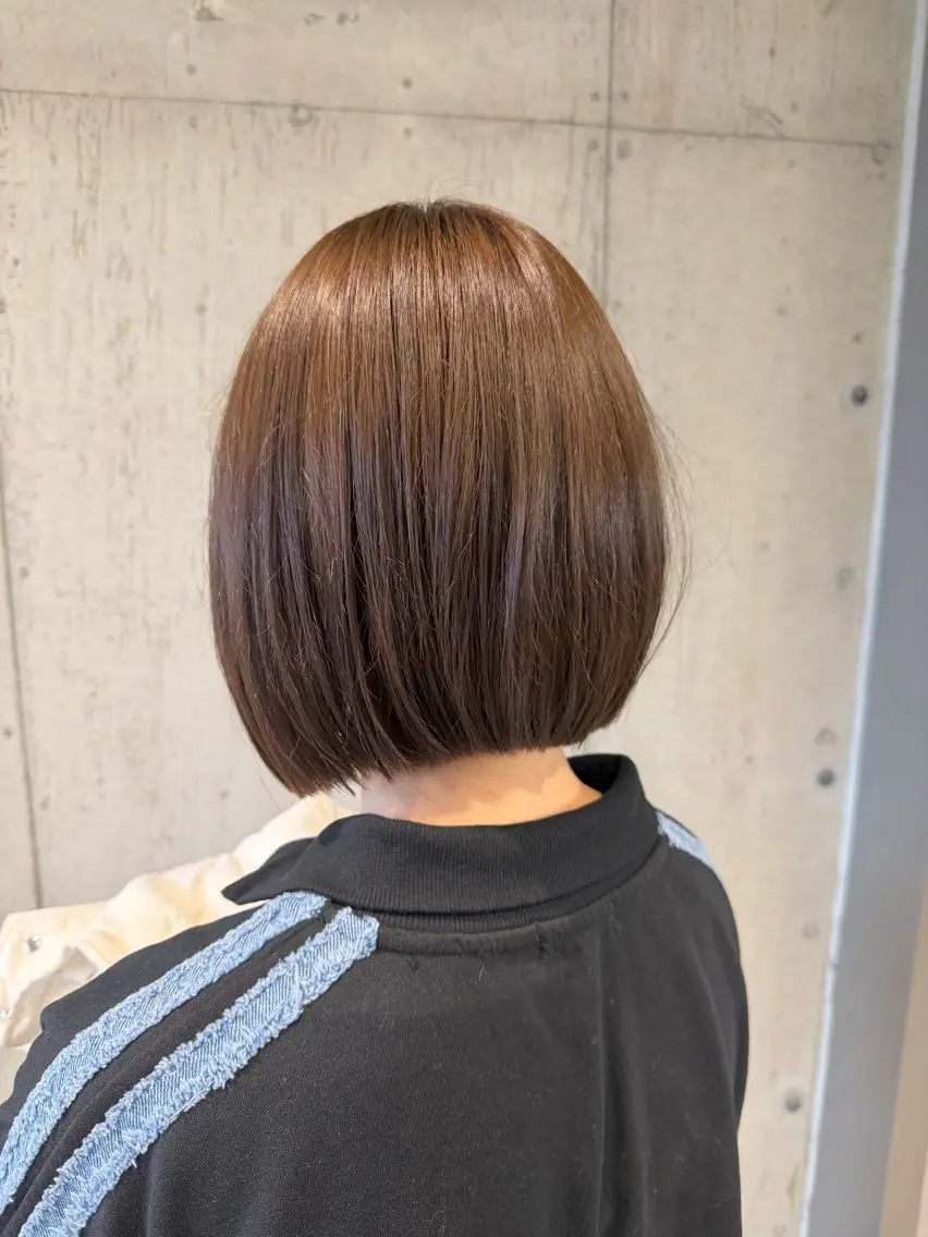 ミディアム カラー ヘアアレンジ カット ヘアカラー トリートメント 大人かわいい艶ボブ ・リクト💥のヘアスタイル