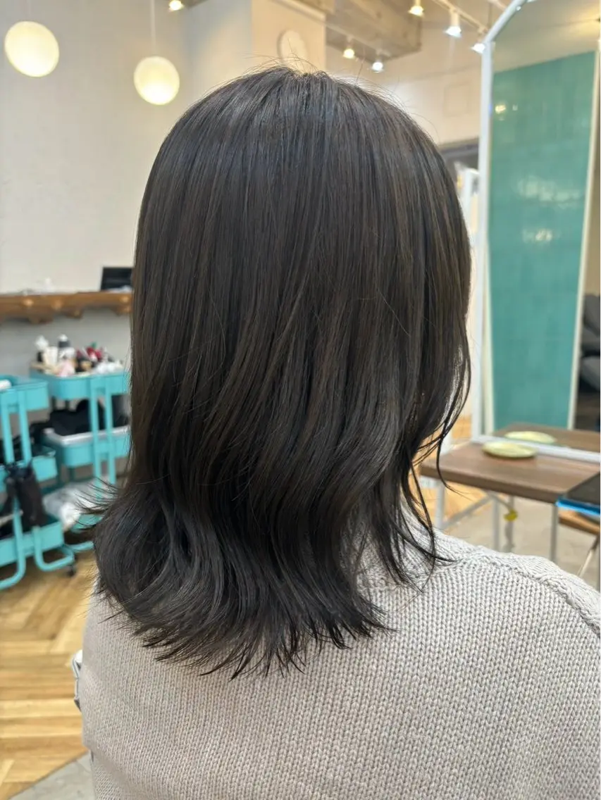 カラー ヘアカラー アギレ ミノリのヘアスタイル