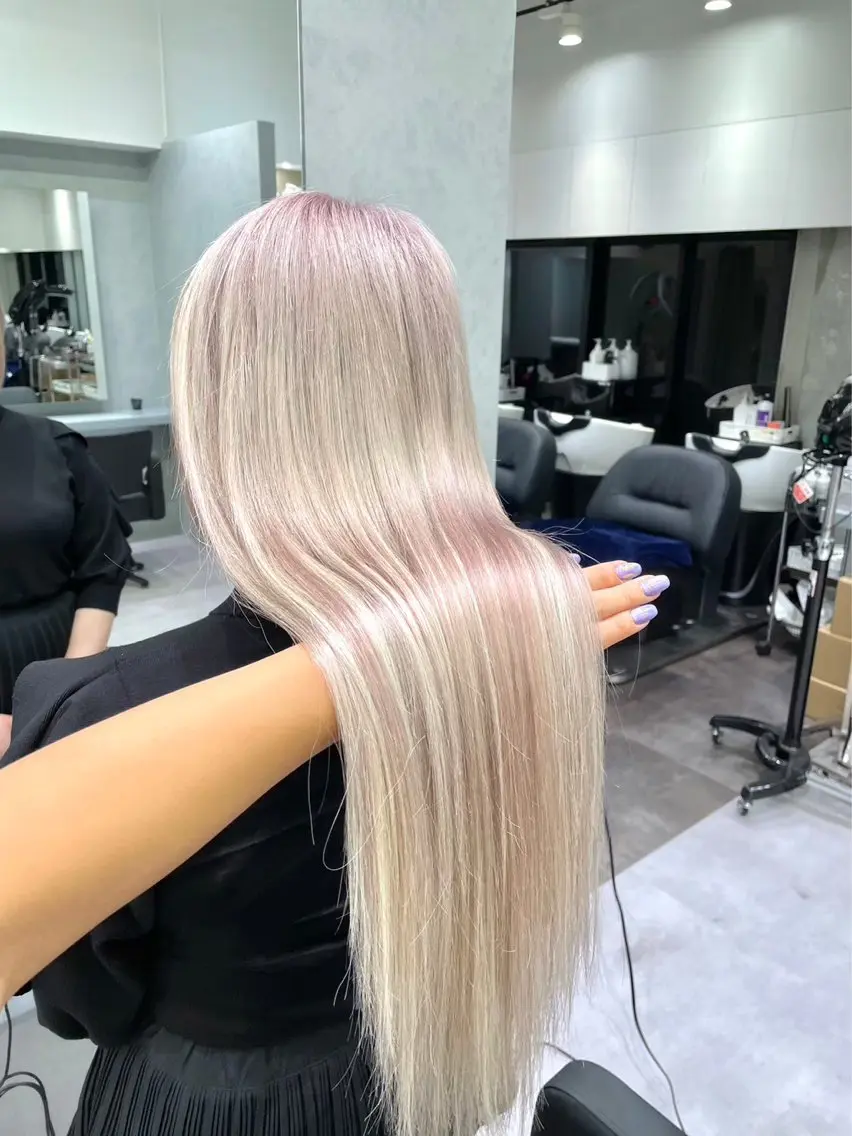 ロング カラー シールエクステ ブリーチ ケアブリーチ デザインカラー ダブルカラー 🦋韓国hair🦋 エクステ店長sakiのヘアスタイル