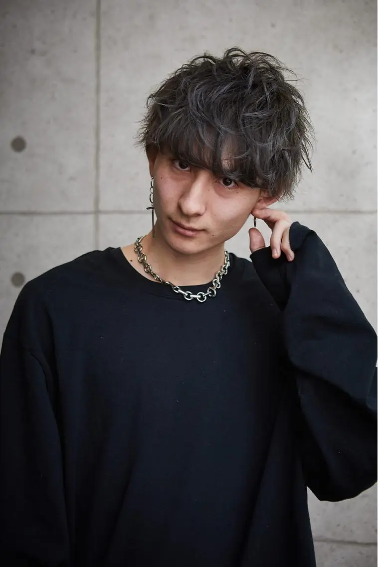 骨格似合わせカット+イルミナカラーの写真