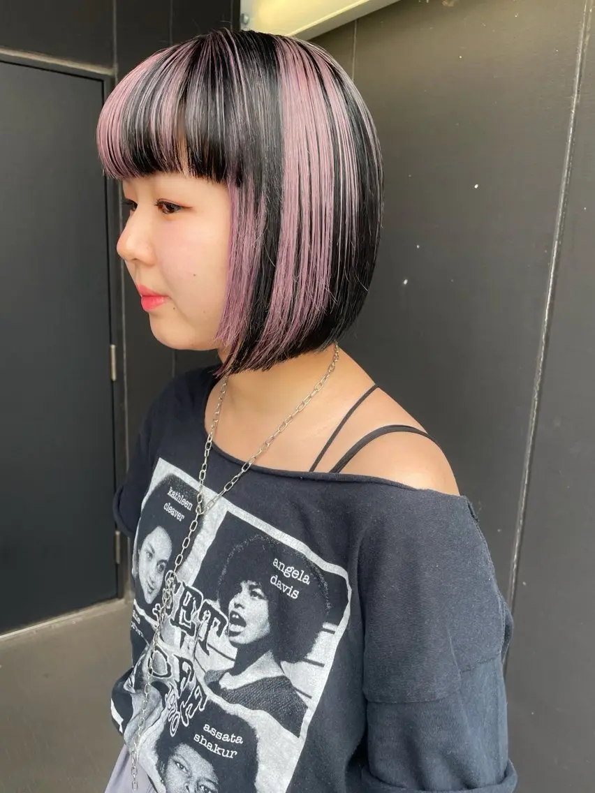 ショート カラー ヘアアレンジ デザインカラー ハイライトカラー ハイトーンカラー ピンクカラー ホワイトピンク ヘアカラー トリートメント ヘアセット 憧れの艶ハイトーンへ 🌙サイダサキのヘアスタイル