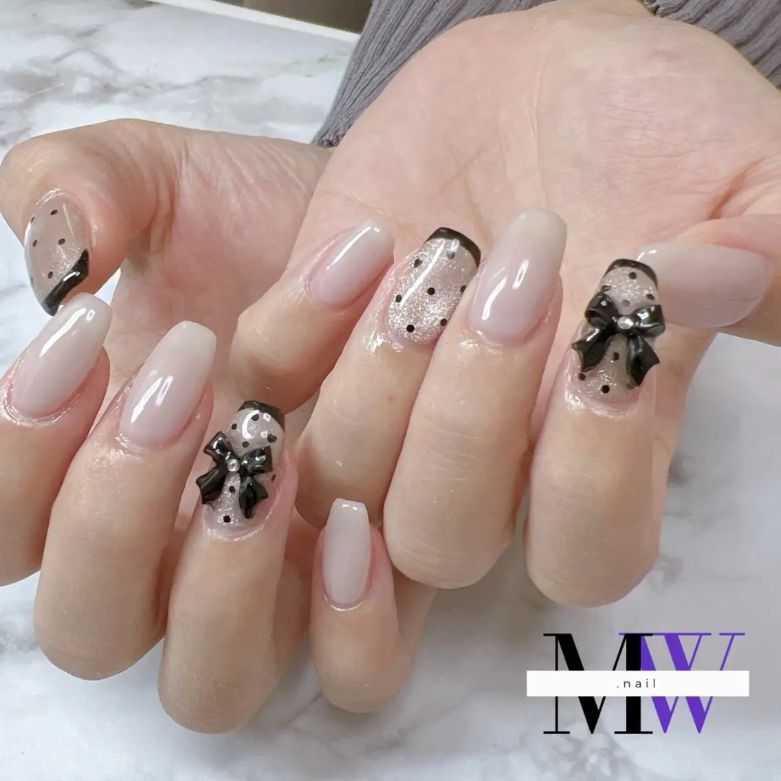 ネイル アートネイル ドット マグネットネイル リボン ハンドネイル MW .nailのネイルデザイン