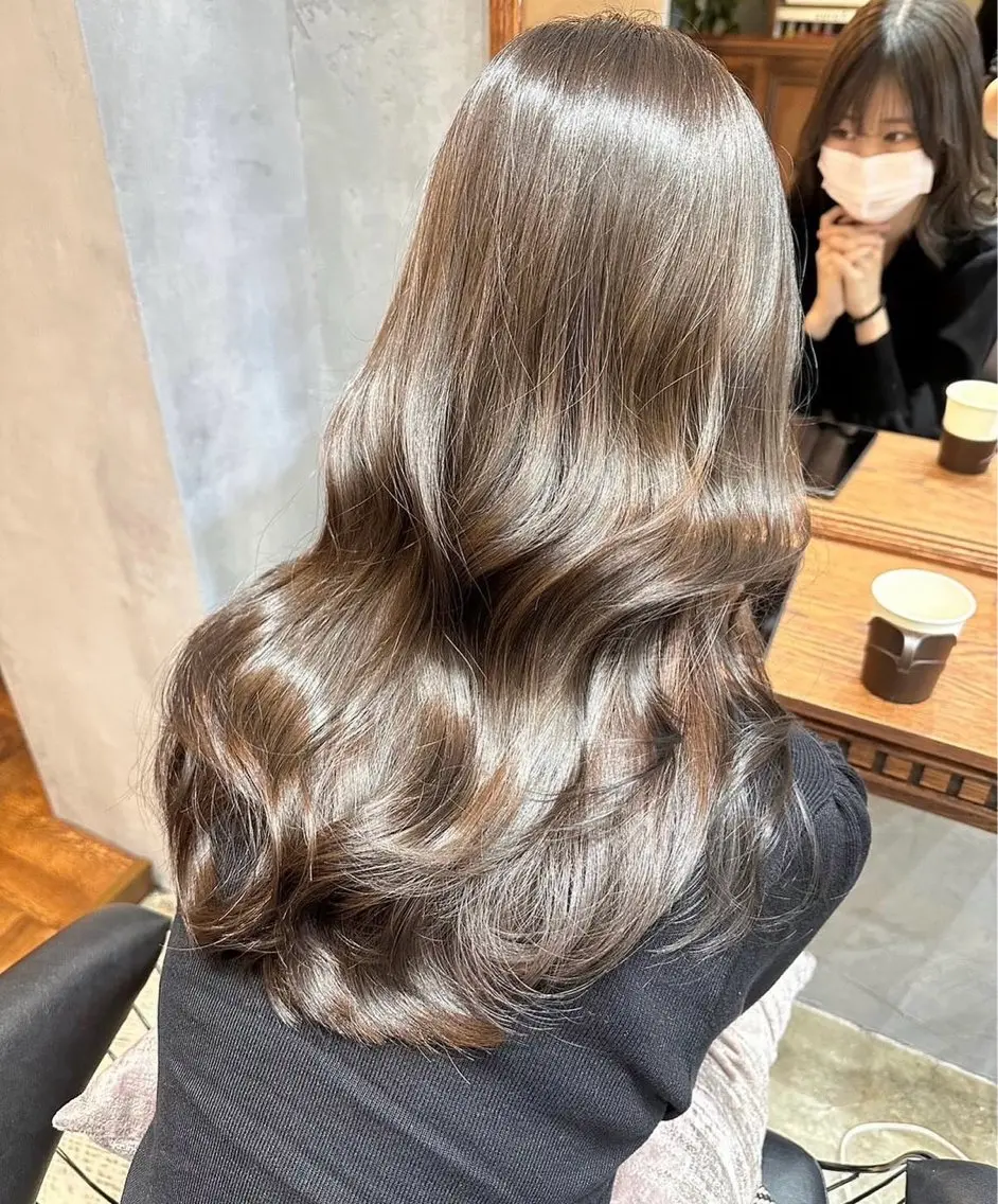 ロング カラー ヘアカラー 三井 千里のヘアスタイル