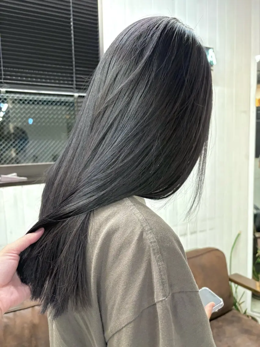 セミロング カラー ヘアカラー ダブルカラー/寒色 カラー/リリカ🦕のヘアスタイル