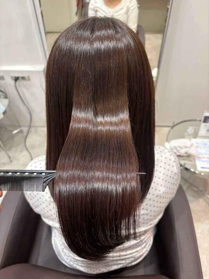 ミディアム ヘアカラー 🍒透明感×艶カラー 🍒こなんのヘアスタイル