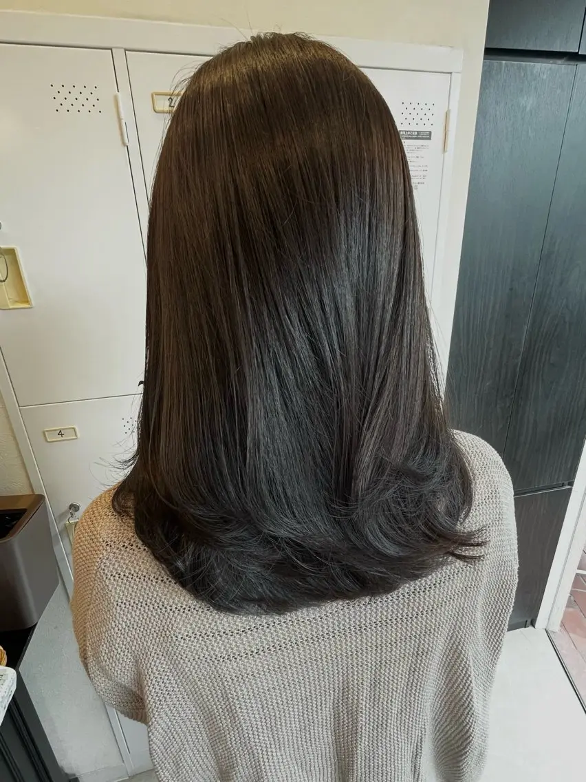 ロング カラー ブラウンカラー ダークブラウン レイヤーカット ヘアカラー トリートメント 高槻/LOREM/ Akiraのヘアスタイル