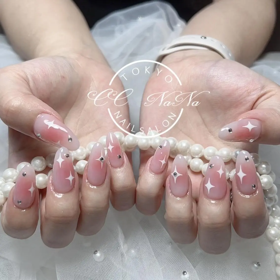 ネイル ハンドネイル 星川✨奈々美 パラジェル取扱店🦋のネイルデザイン