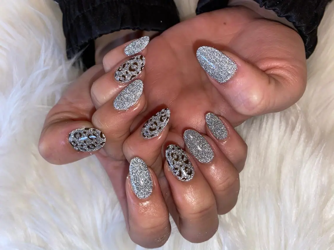 ネイル フラッシュネイル NAILSALON LUANAのネイルデザイン