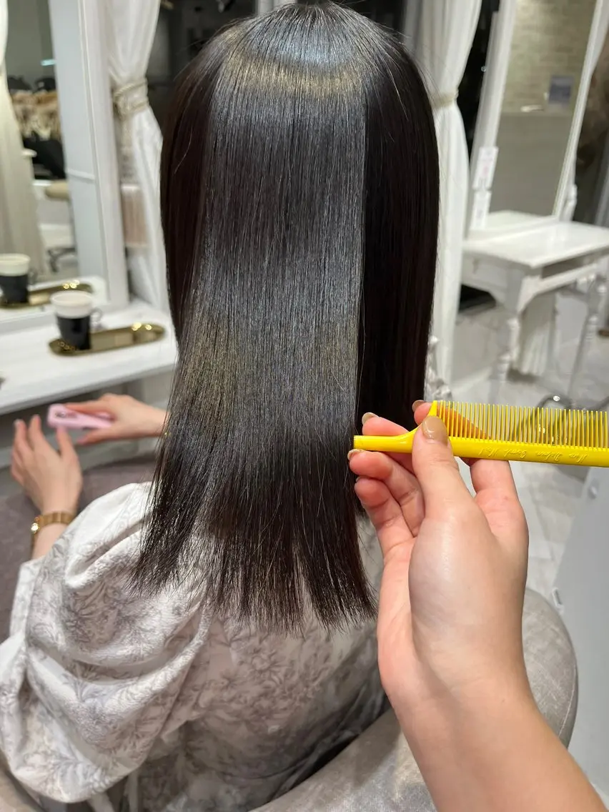 前髪カット+シャンプー+バイカルテトリートメント+スタイリング🌷の写真