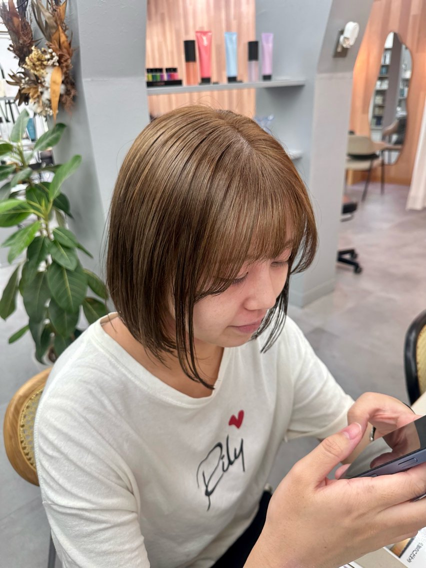 ロング カラー ベージュカラー カット ヘアカラー トリートメント 恩田 遼のヘアスタイル
