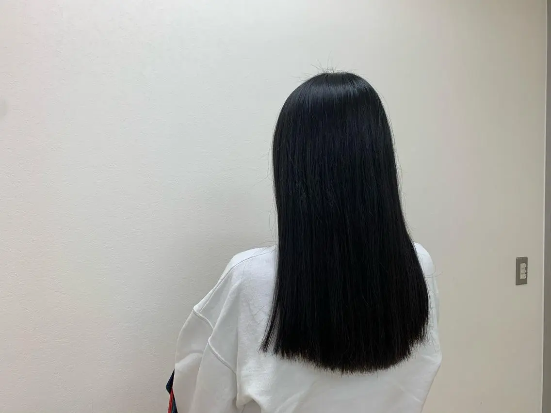 ロング 遊佐 瑞紀のヘアスタイル