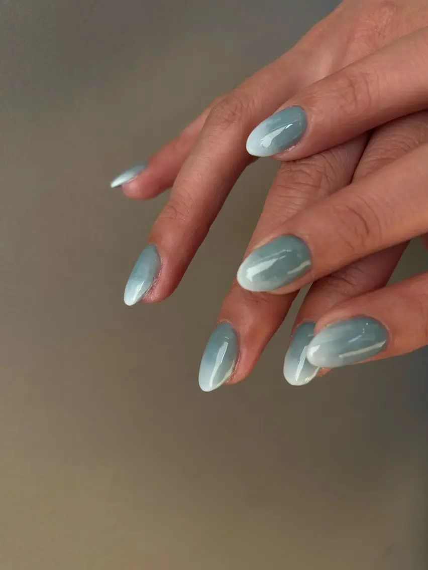 ネイル ブルー グラデーション ハンドネイル lead nail sayakaのネイルデザイン