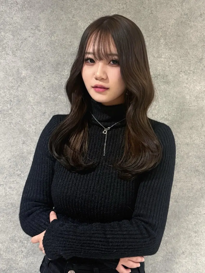 カラー ヘアカラー トリートメント 紅都🫧赤みなし 透明感水光カラーのヘアスタイル