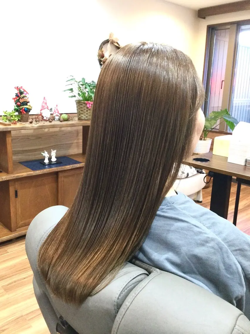 ロング カラー 縮毛矯正 Annon プライベートサロンのヘアスタイル