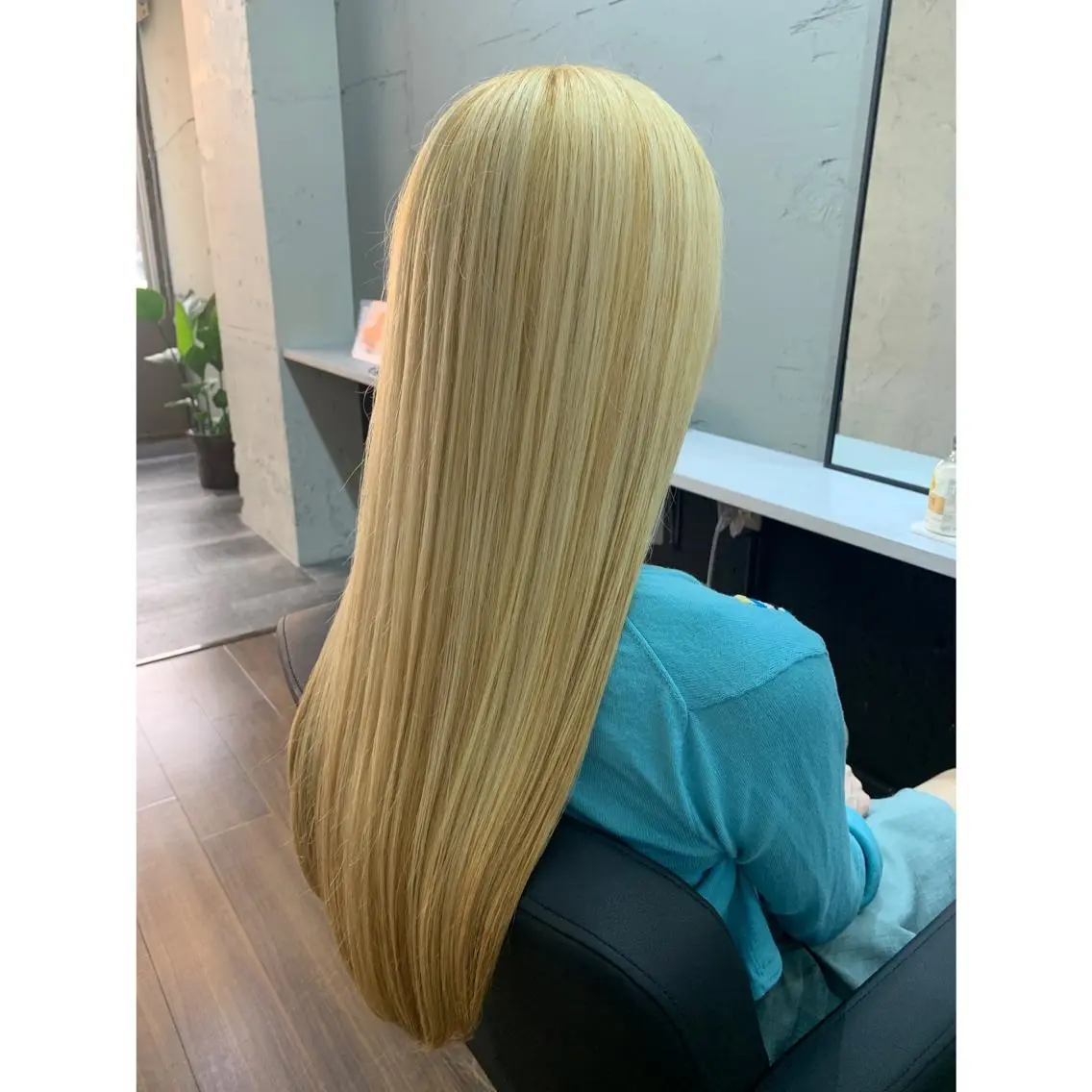 ロング 髪質改善専門　酸性ス トレート　縮毛矯正のヘアスタイル