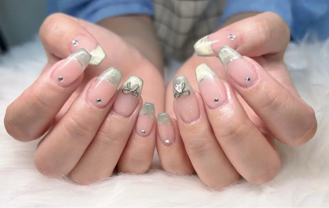 ネイル フレンチネイル ハンドネイル ハンドケア NAMU NAILS💞のネイルデザイン