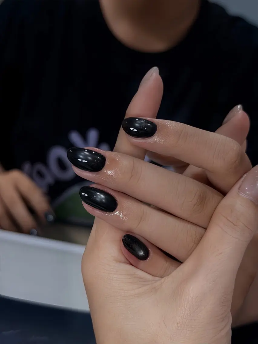 ネイル グラデーション ラメ(グリッター) マグネットネイル ミラーネイル ニュアンスネイル ハンドネイル Lumi de nailsのネイルデザイン