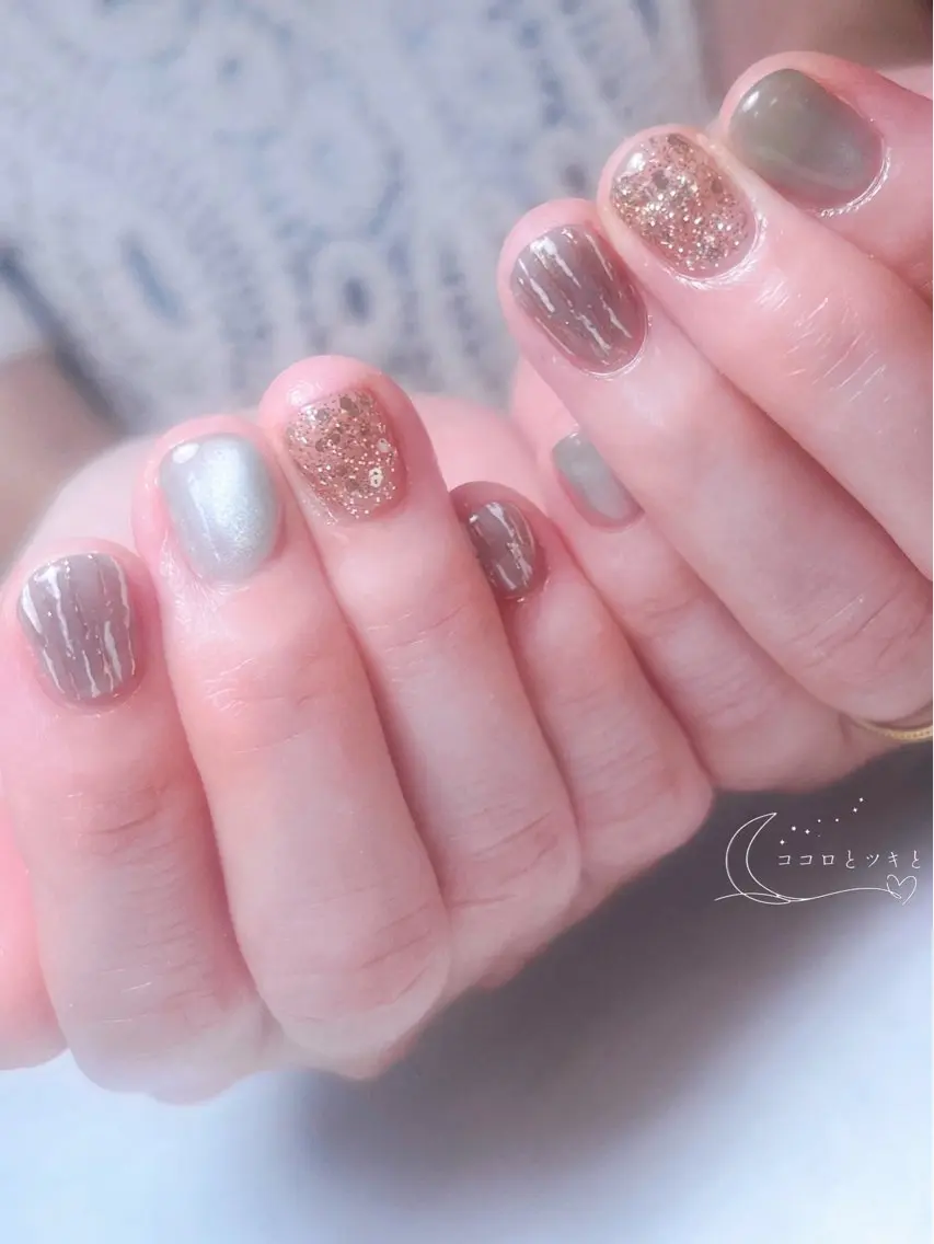ネイル ハンドネイル ネイルサロン ココロとツキとのネイルデザイン