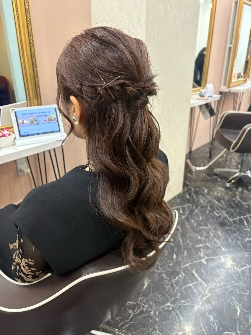 ロング ヘアセット 暗髪艶カラー/ 髪質改善TR/maiのヘアスタイル