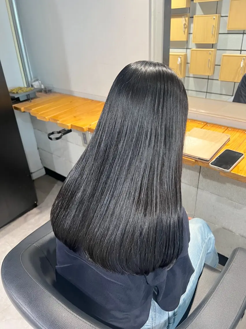 ロング カット 縮毛矯正 NANAMI🩵 大人可愛い韓国ヘアのヘアスタイル