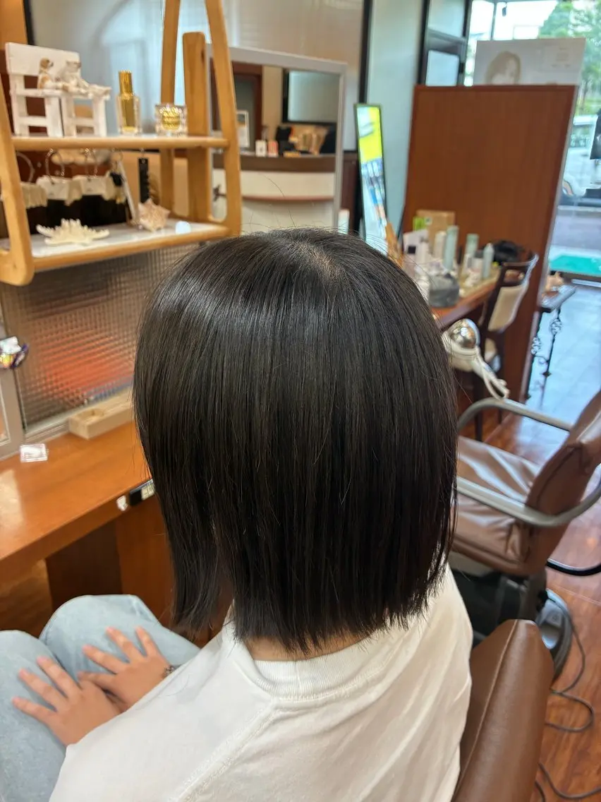 ミディアム ボブ カット 田中 和葉のヘアスタイル