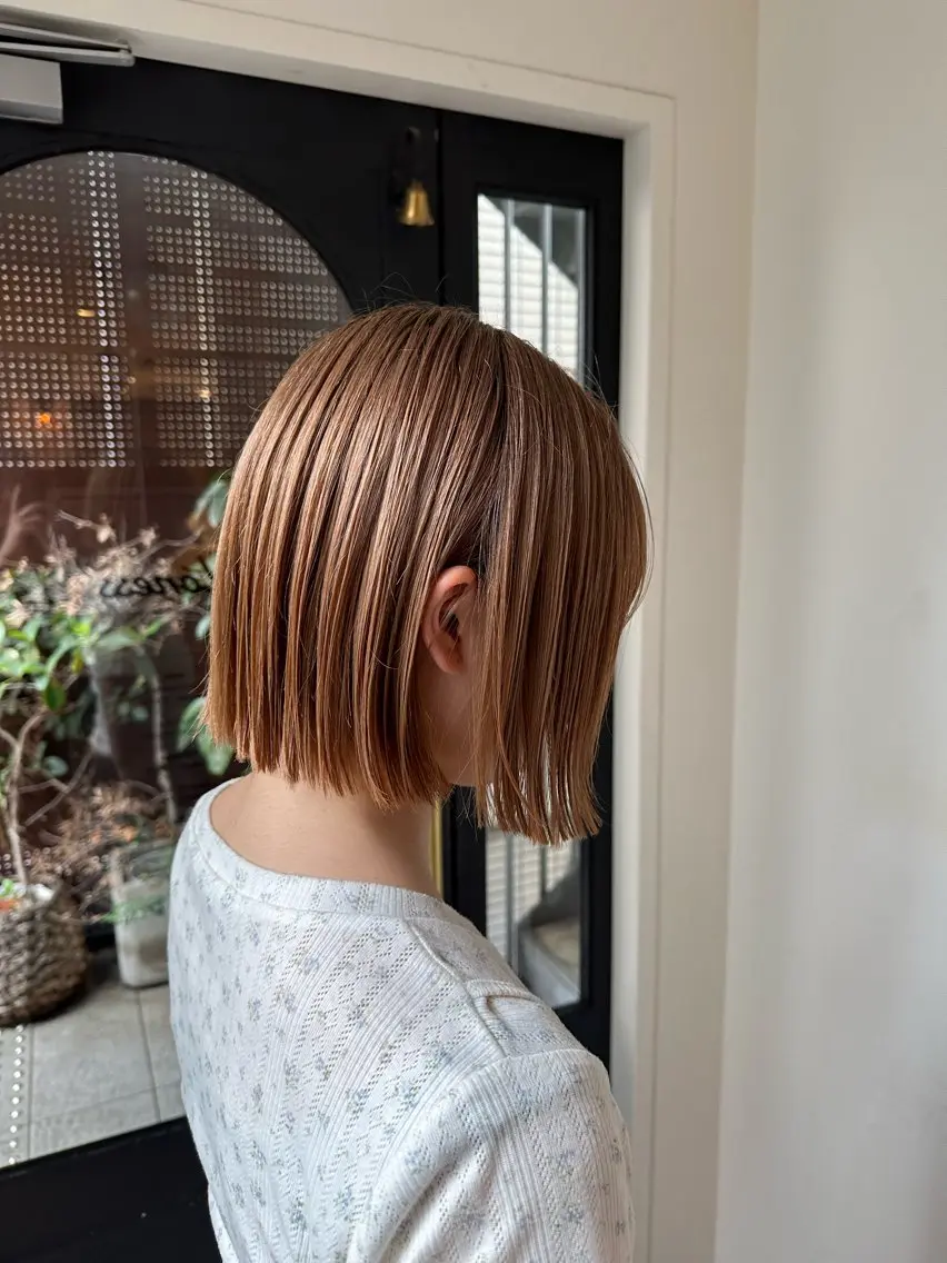 セミロング カラー カット ヘアカラー トリートメント ヤスマルユイカ 髪質改善/透明カラーのヘアスタイル