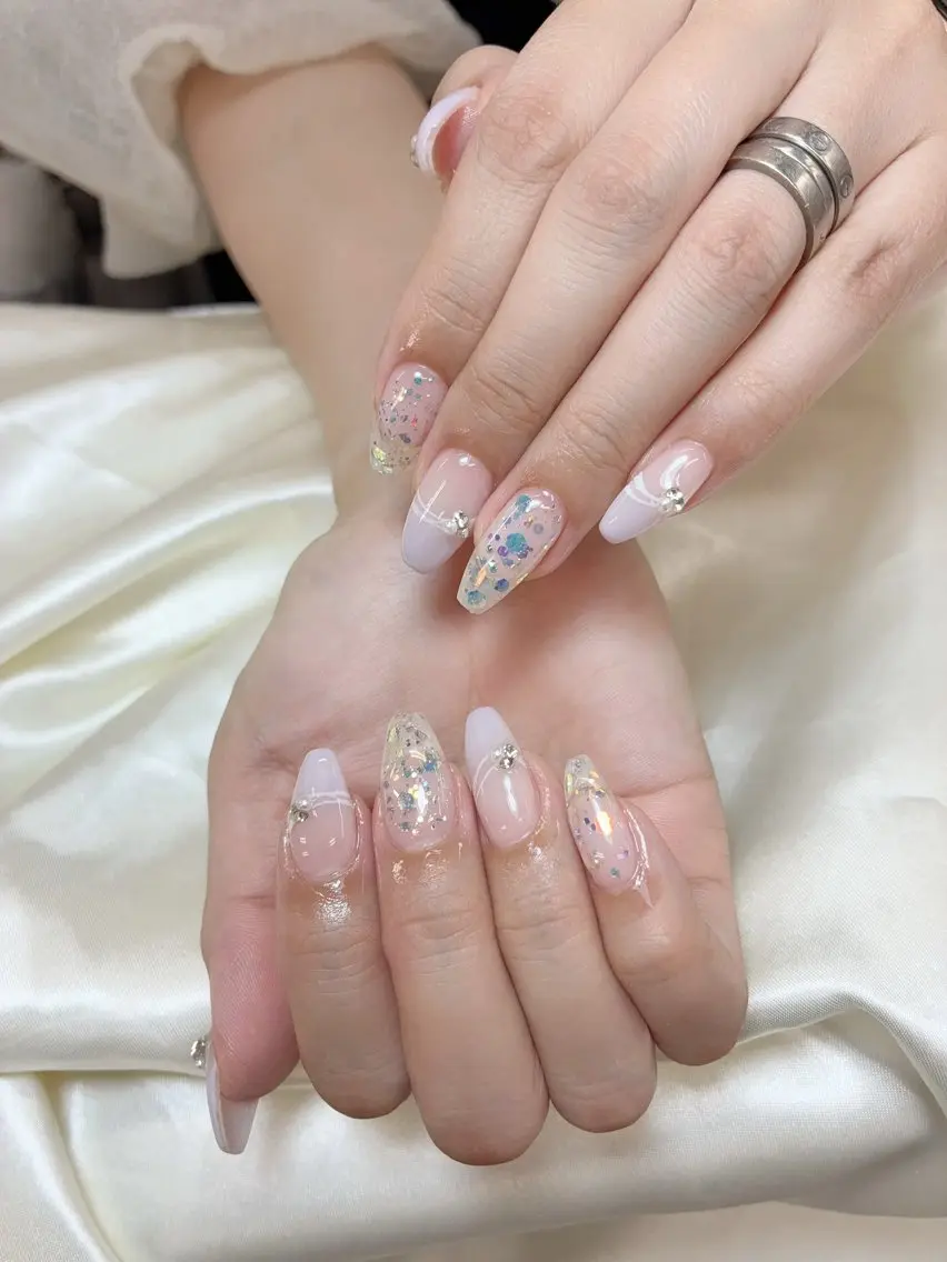 ネイル ハンドネイル 佐藤 依娜のネイルデザイン