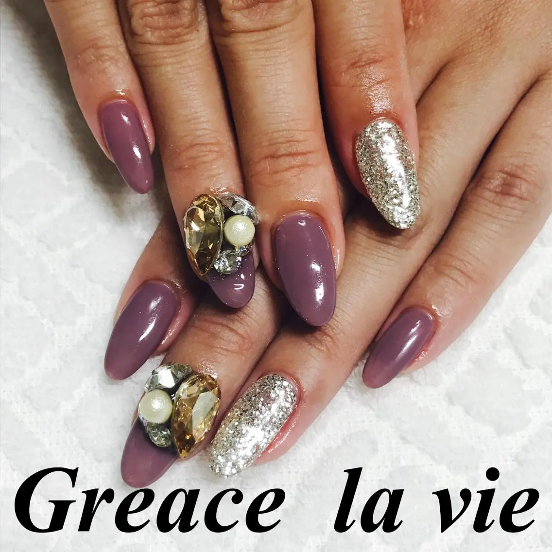 ロング カラー パーマ ヘアアレンジ キッズ ネイル マツエク・マツパ Greace  la vieのネイルデザイン