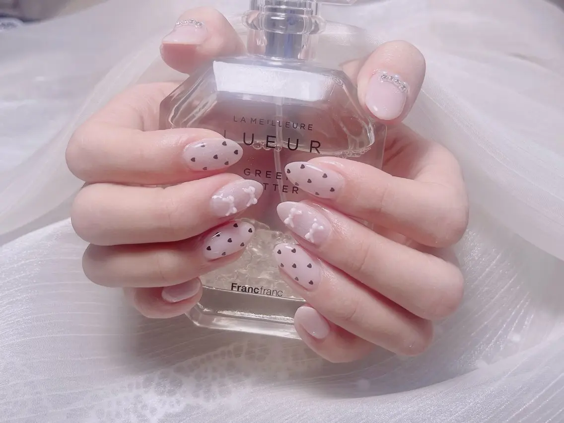 ネイル ハンドネイル KARI ネイルサロンのネイルデザイン