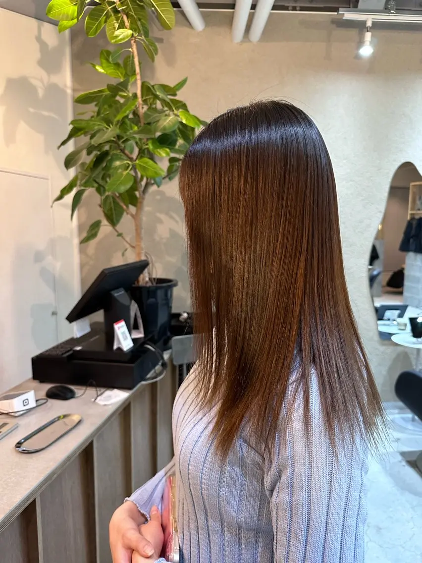 ロング 縮毛矯正 Shiro RENのヘアスタイル