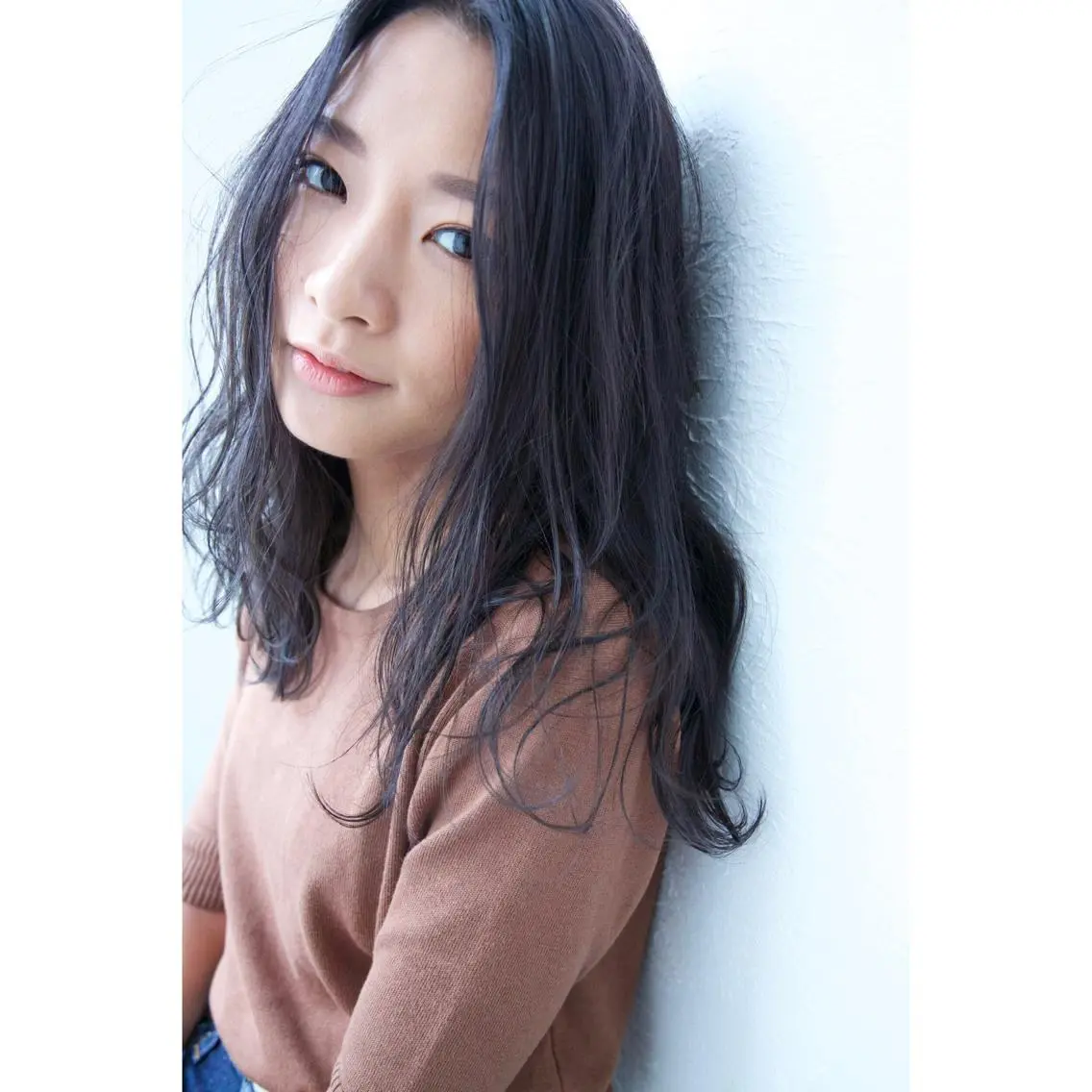 セミロング カラー fio マナミのヘアスタイル
