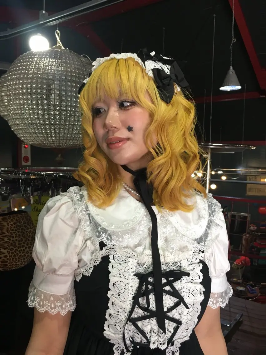ミディアム カラー ヘアカラー Iris./ kawai nanaのヘアスタイル
