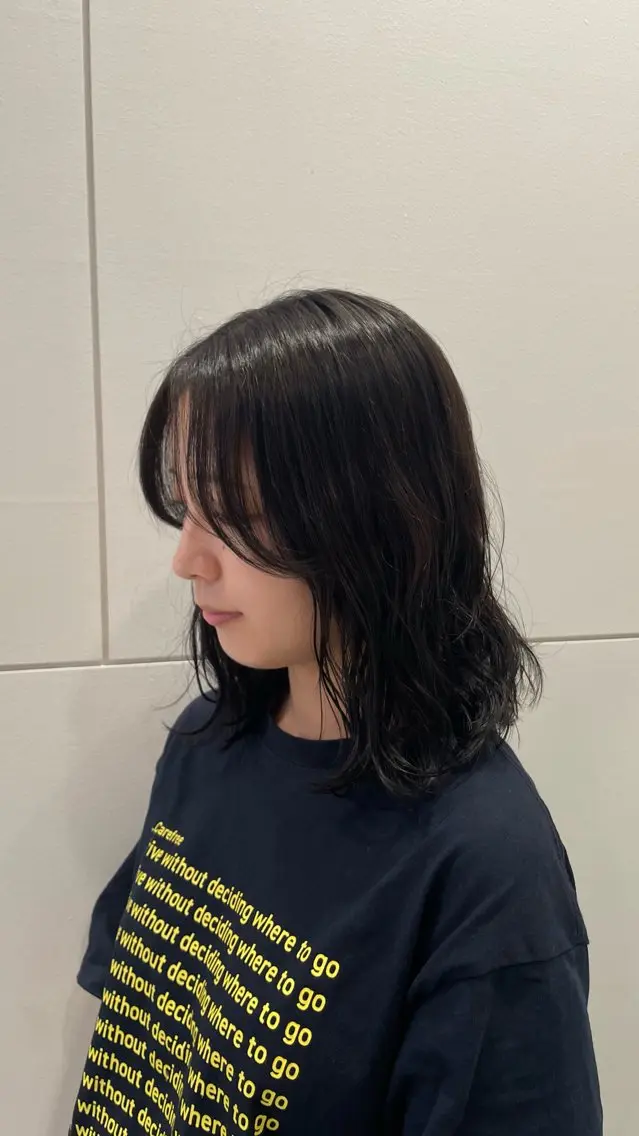 ミディアム カラー 黒髪 ナチュラルブラック DIVA DIVO Arbor キズナのヘアスタイル